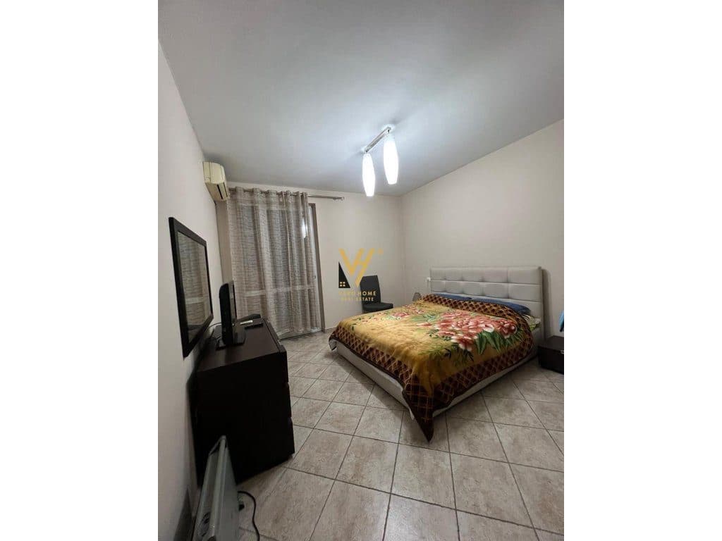 JEPET APARTAMENT 2+1+2BLK ME QERA TE KOMUNA E PARISIT 650 EURO 3