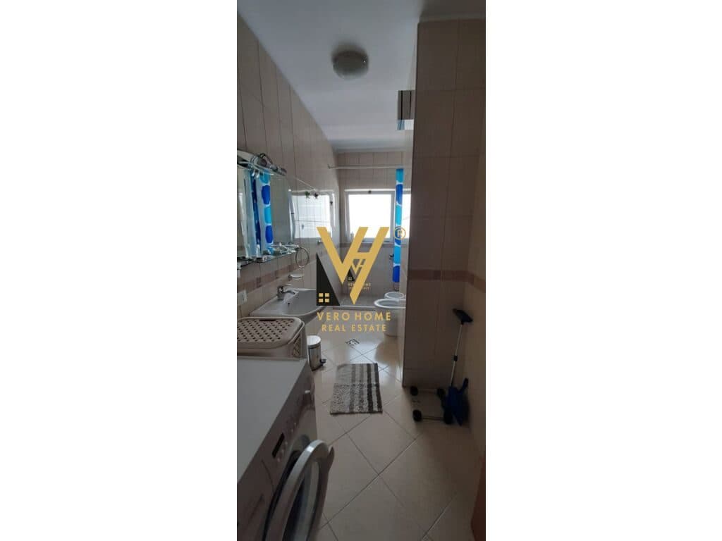JEPET APARTAMENT 2+1 ME QERA TEK KOMPLEKSI KIKA 1 KOMUNA E PARISIT 650 EURO 3