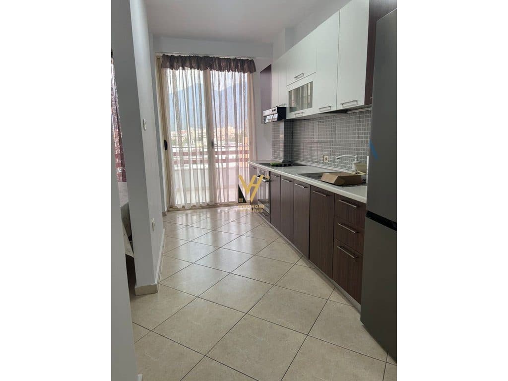 JEPET APARTAMENT 2+1+BLK ME QIRA TE KONGRES I MANASTIRIT 60.000 LEKE 2