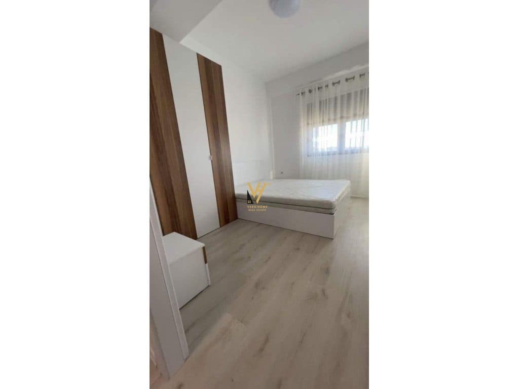 JEPET APARTAMENT 2+1+BLK ME QERA NE ASTIR 570 EURO 3