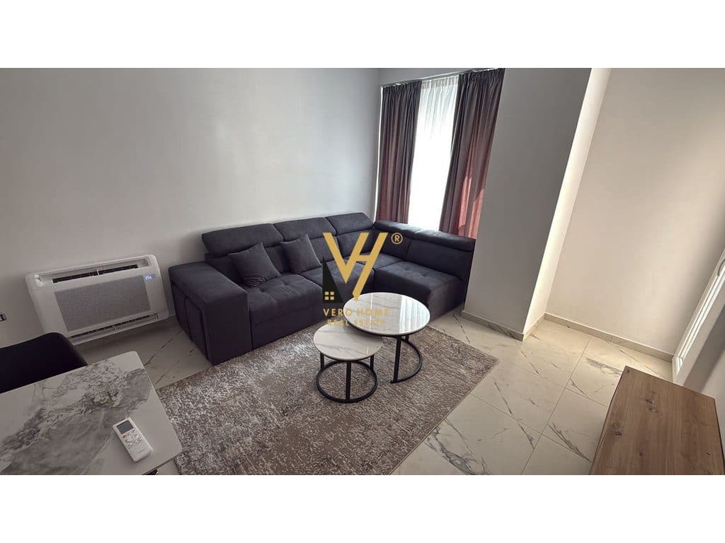 JEPET APARTAMENT 1+1+BLK ME QIRA TE RRUGA DRITAN HOXHA 55.000 LEKE