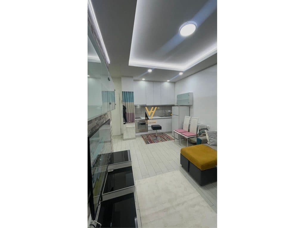JEPET APARTAMENT 1+1+BLK ME QIRA TE KOMUNA E PARISIT 65.000 LEKE
