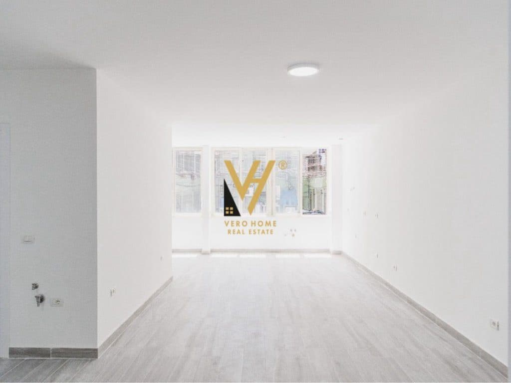 JEPET ZYRË 120 M2 ME QERA PALLATET AGIMI 1.200 EURO