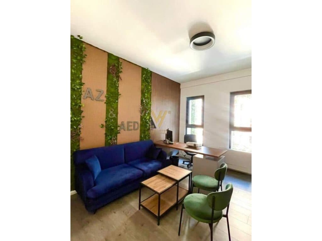 Jepet Zyre me qera te Kompleksi Square 21 , 131 m2