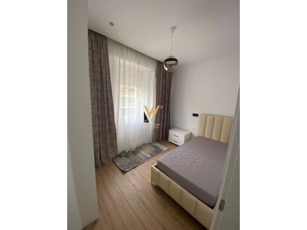 Jepet Apartament 2+1 me qera te Rruga Myslym Shyri 70 m2 3