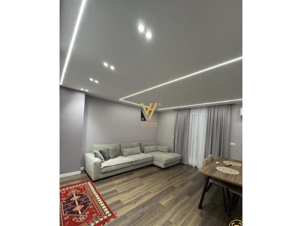 JEPET APARTAMENT 1+1+BLK ME QERA TE STACIONI I TRENIT 700 EURO