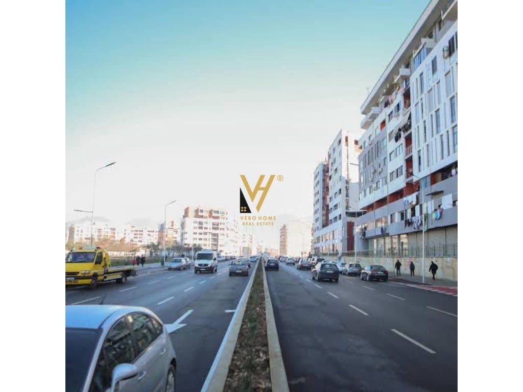 SHITET APARTAMENT 1+1+BLK NE ASTIR, BLV.MIGJENI 10.300.000 LEKE