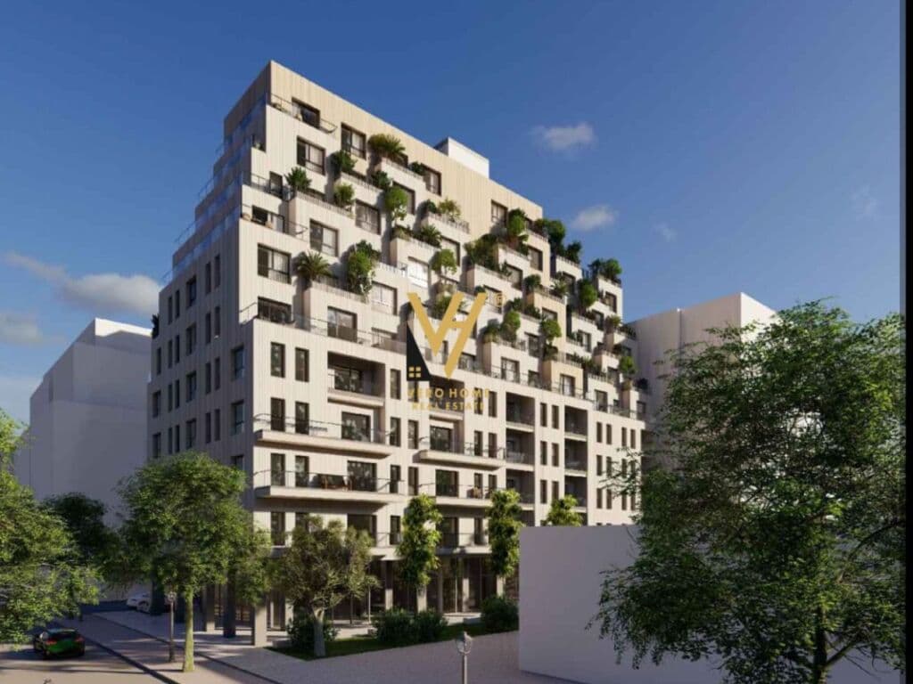 SHITET APARTAMENT 1+1+BLK TE MINISTRIA E JASHTME 180.000 EURO 1