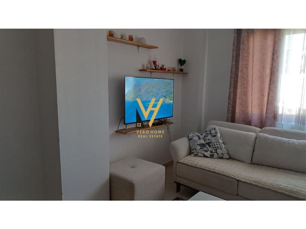 Jepet Apartament 1+1+ballkon me qera te Ish Parku i Autobuzave 60 m2 4