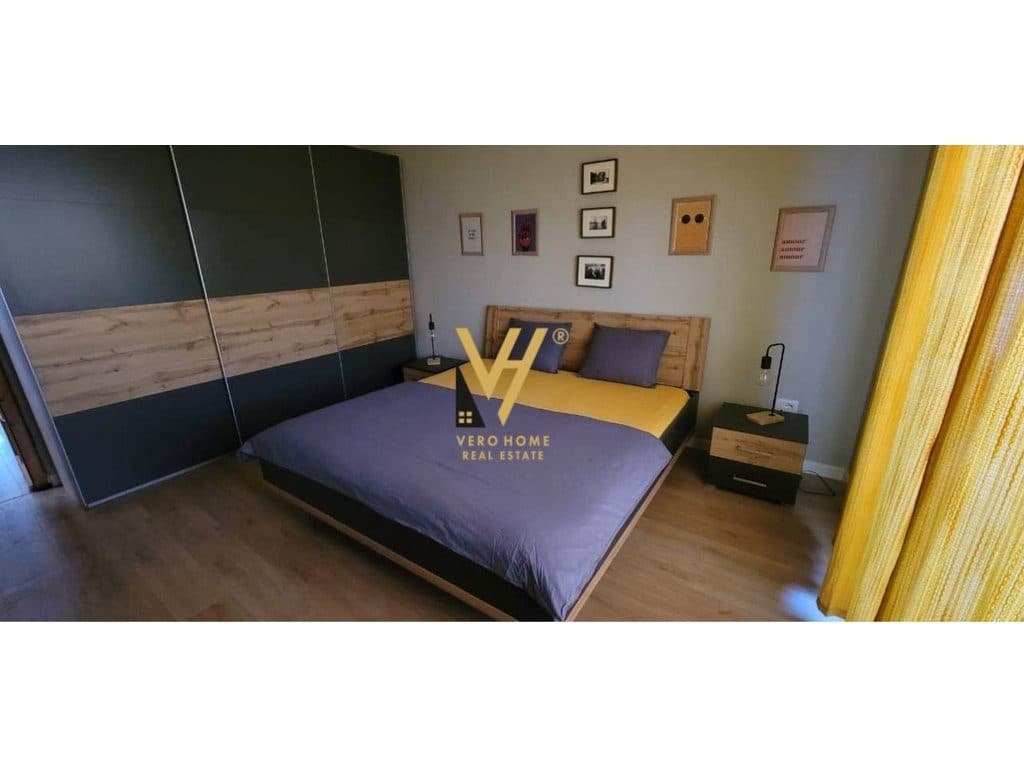 SHITET APARTAMENT 2+1+BLK TE MYSLYM SHYRI 280.000 EURO 2