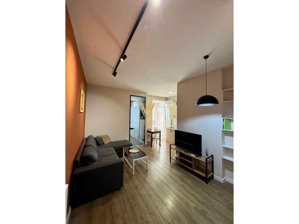 Jepet Apartament 1+1+ballkon me qera te Kopshti Zoologjik 45 m2