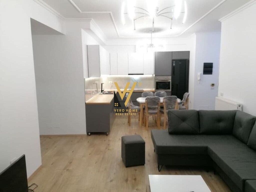 Jepet Apartament 2+1+2+ballkon me qera te Kopshti Zoologjik 120 m2 2