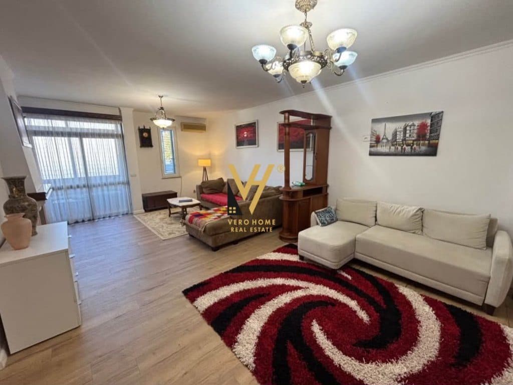 JEPET APARTAMENT 3+1+2+3BLK ME QERA TE RRUGA E KAVAJES 110.000 LEKE 2