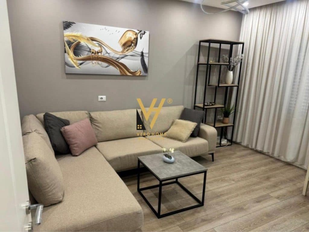 JEPET APARTAMENT 1+1 ME QIRA TE FERIT XHAJKO 600 EURO