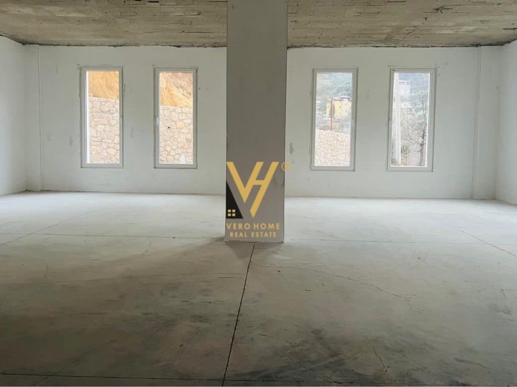 SHITET NJESI BIZNESI 300 M2 NE SELITE 800.000 EURO 4