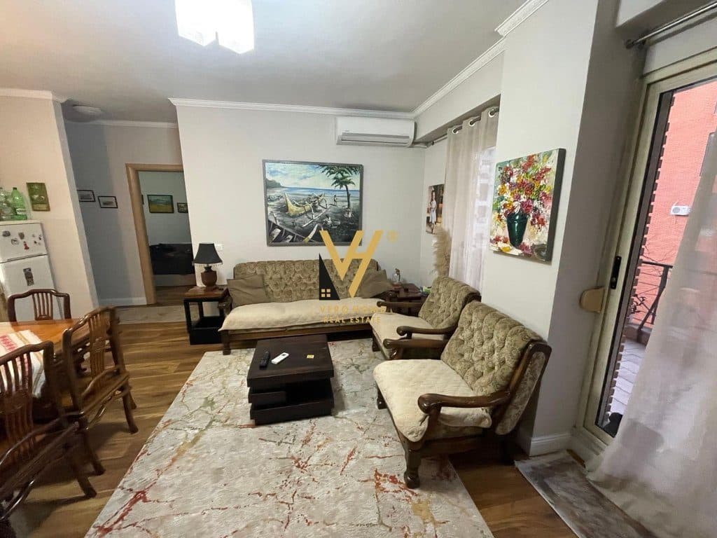 JEPET APARTAMENT 2+1+BLK ME QERA TE DELIJORGJI 800 EURO