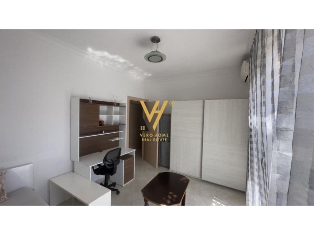 Jepet Apartament 3+1+2+ballkon me qera ne Yrshek 220 m2 4