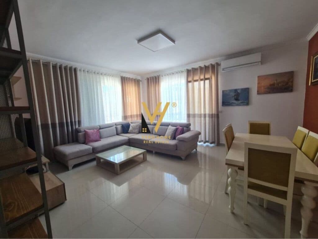Jepet Apartament 2+1+2+ballkon me qera te Kopshti Botanik 130 m2