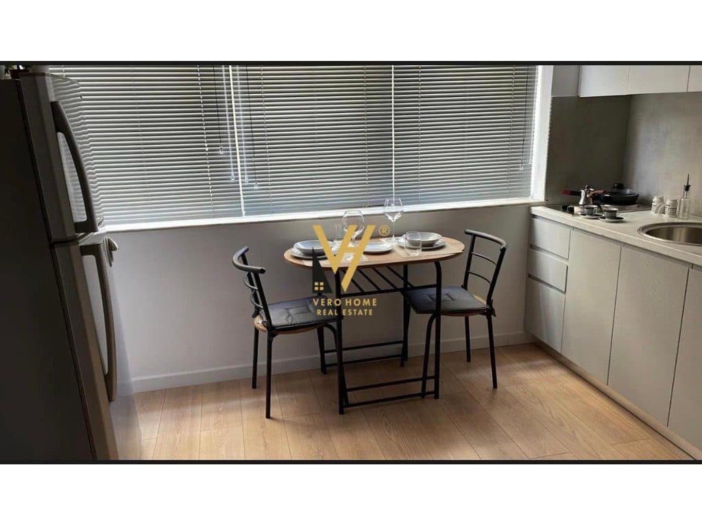 JEPET GARSONIERE 45 M2 ME QIRA PRANE QENDRES 700 EURO 3