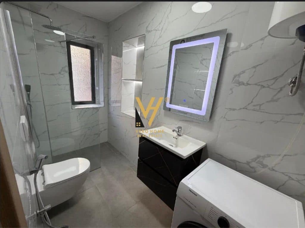 JEPET APARTAMENT 1+1 ME QIRA TEK SHKOLLA E BALETIT 55.000 LEKE 4
