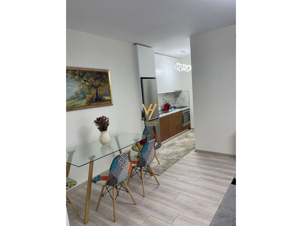 JEPET APARTAMENT 1+1+BLK ME QERA TE RRUGA E KOSOVAREVE 90.000 LEKE 3