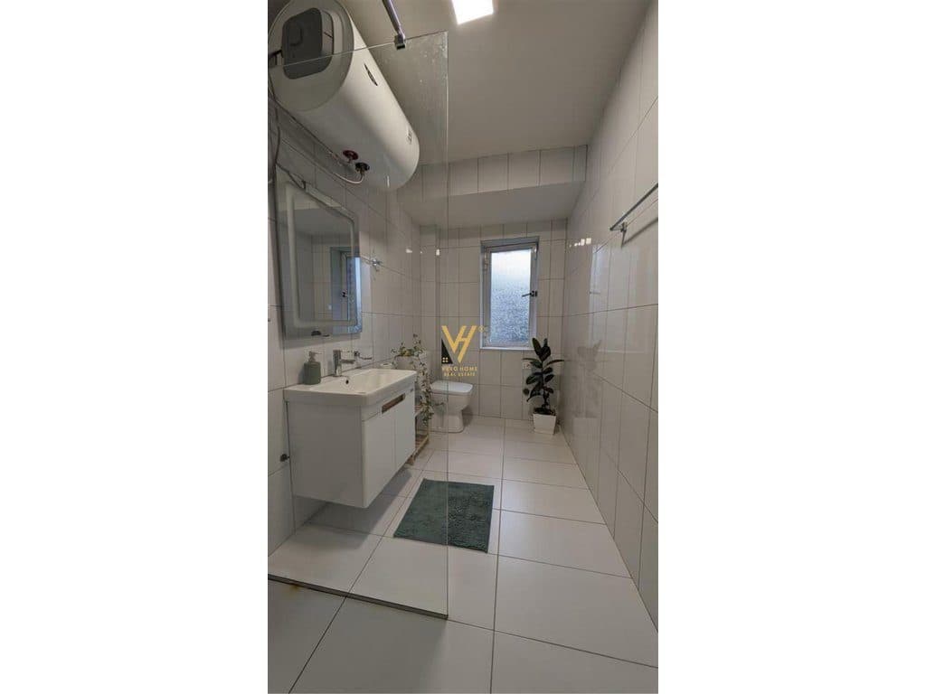JEPET APARTAMENT 1+1+BLK ME QERA TE STACIONI TRENIT 600 EURO 4