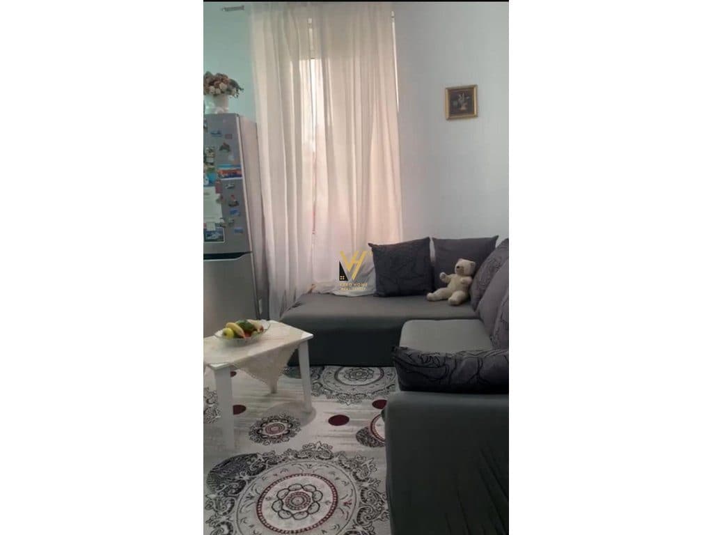 JEPET APARTAMENT 1+1 ME QERA TE PALLATET AGIMI 50.000 LEKE
