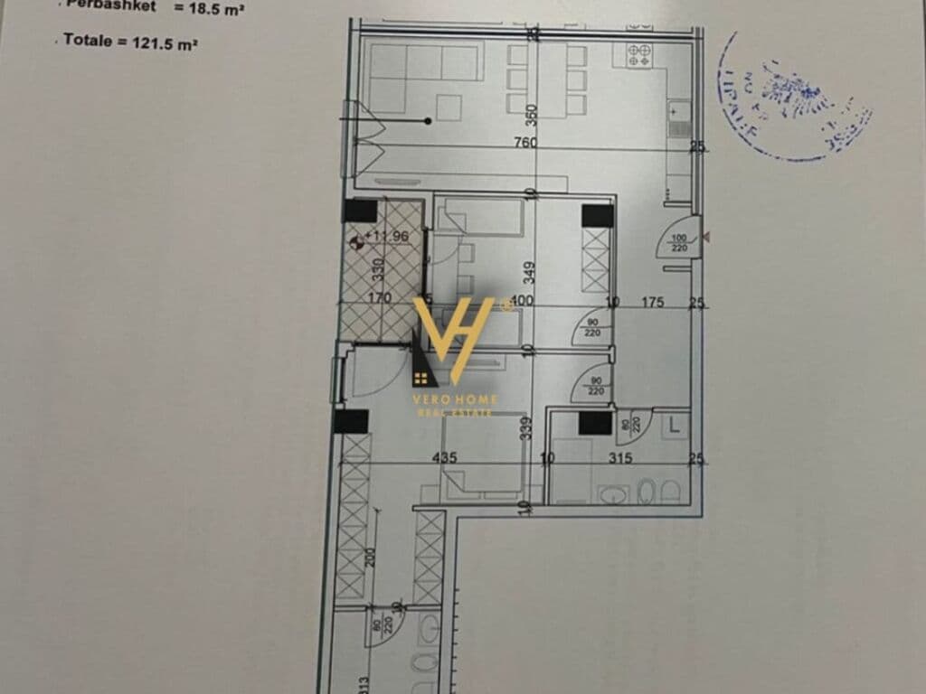 Shitet Apartament 2+1+2 te Rruga Dritan Hoxha 121 m2