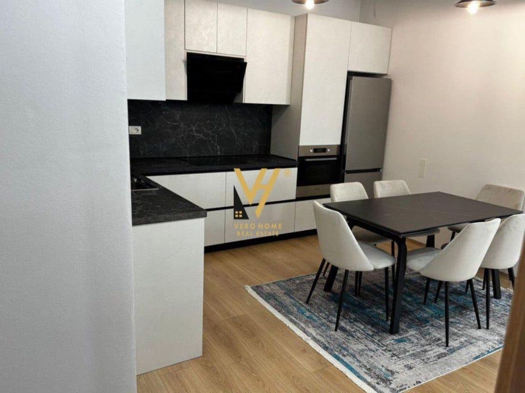 JEPET APARTAMENT 2+1+2 BLK ME QIRA NE DON BOSKO 80.000 LEKE 2