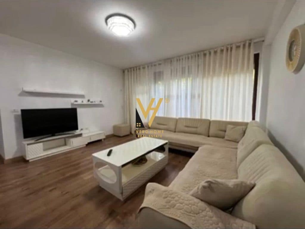 JEPET APARTAMENT 2+1+BLK ME QIRA TE KOPSHTI BOTANIK 700 EURO
