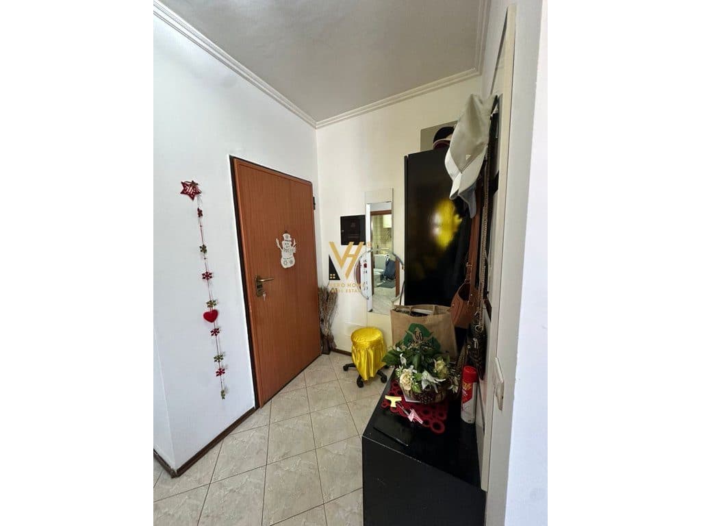 JEPET APARTAMENT 1+1+2BLK TE RRUGA E KOSOVAREVE 700 EURO 3