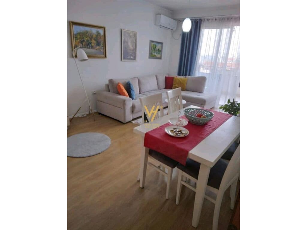 Shitet Apartament 1+1+ballkon te Rrethrrotullimi Selites 63 m2