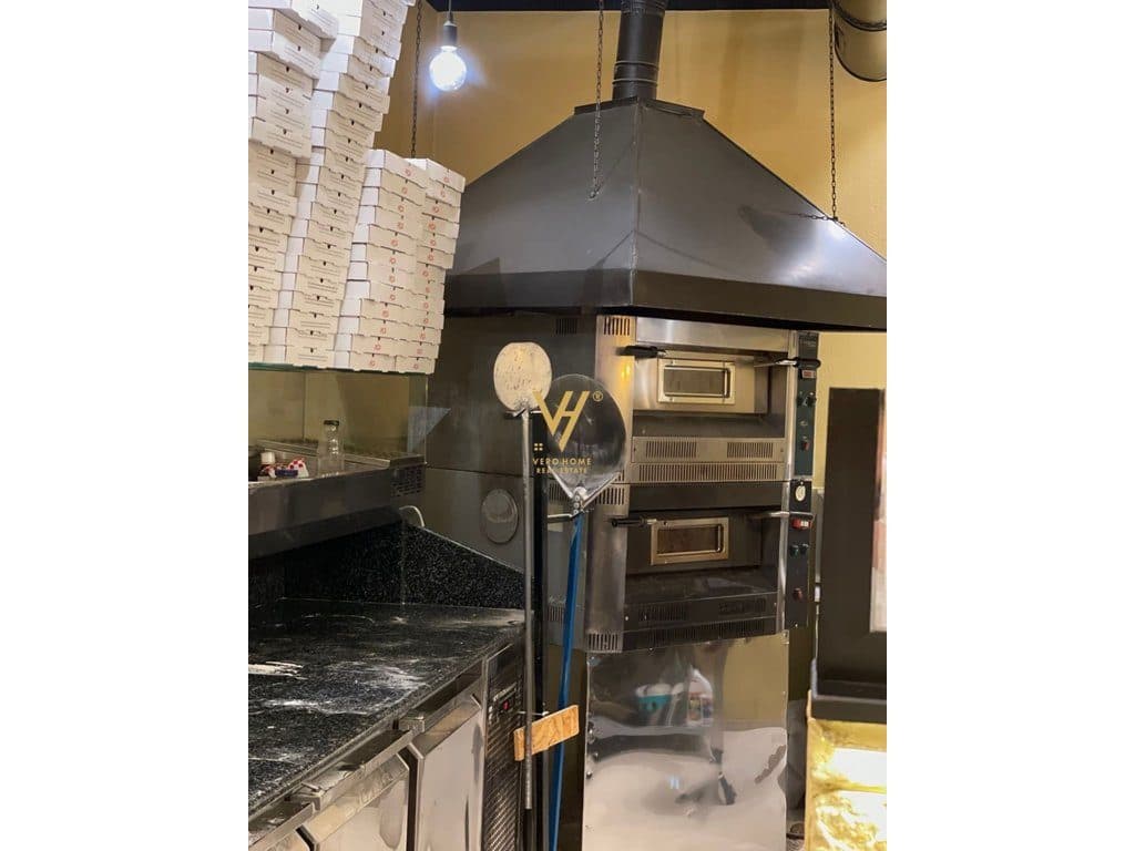 JEPET PIZZERI ME QIRA PRANE DELIJORGJIT 400 EURO 2