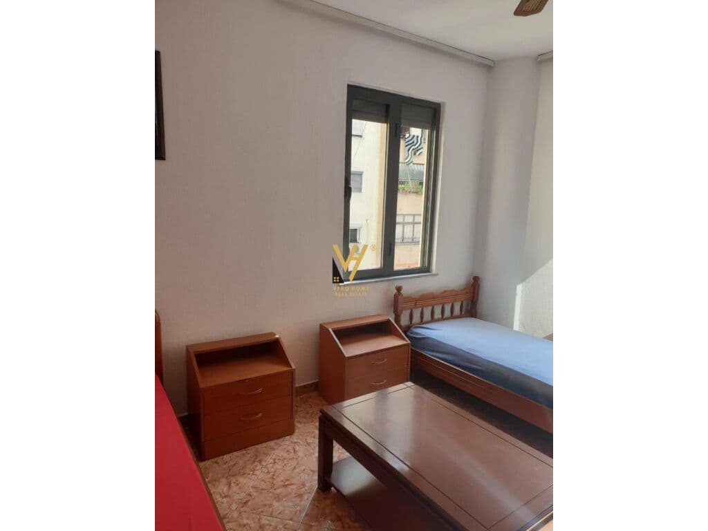 JEPET APARTAMENT 1+1+BLK ME QERA TE PALLATI ME SHIGJETA 50.000 LEKE 3