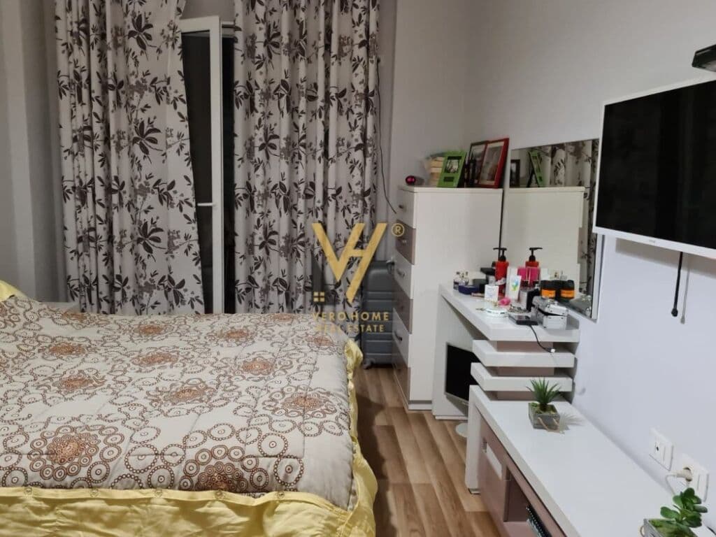 Jepet apartament 1+1 me qera te Kopshti Botanik 400 Euro 3