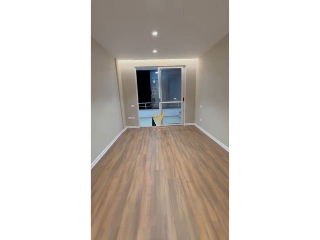 SHITET APARTAMENT 2+1+BLK TE BAR BOHEM, UNAZA E RE 150.000 EURO 4