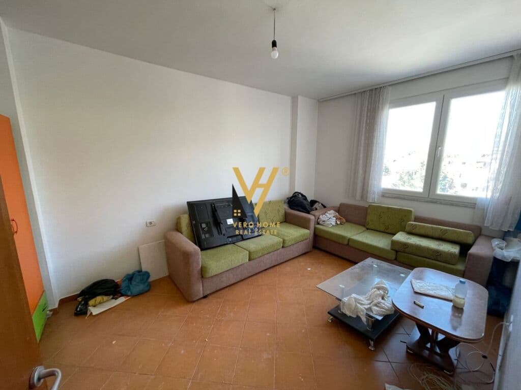 Shitet apartament 3+1+verande te Vilat Gjermane 169 m2 4
