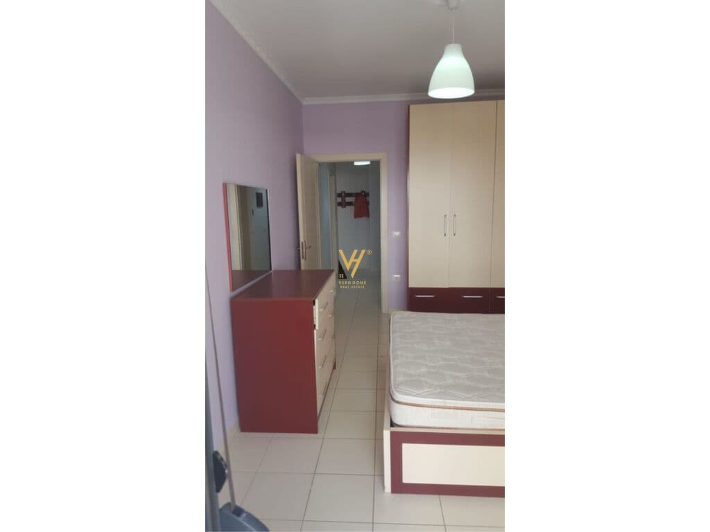 JEPET APARTAMENT 1+1+ BLK ME QERA NE ASTIR 450 EURO 4