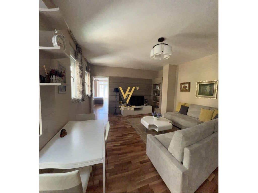 JEPET APARTAMENT 1+1 ME QIRA TE MYSLYM SHYRI 75.000 LEKE 2
