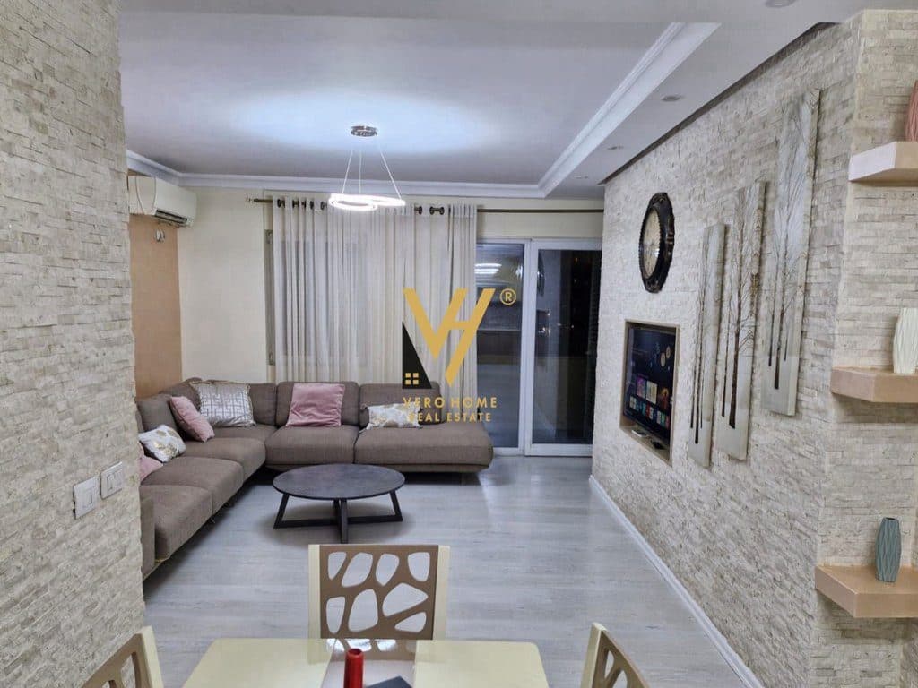 SHITET APARTAMENT 3+1+2+BLK NE PORCELAN 219.000 EURO