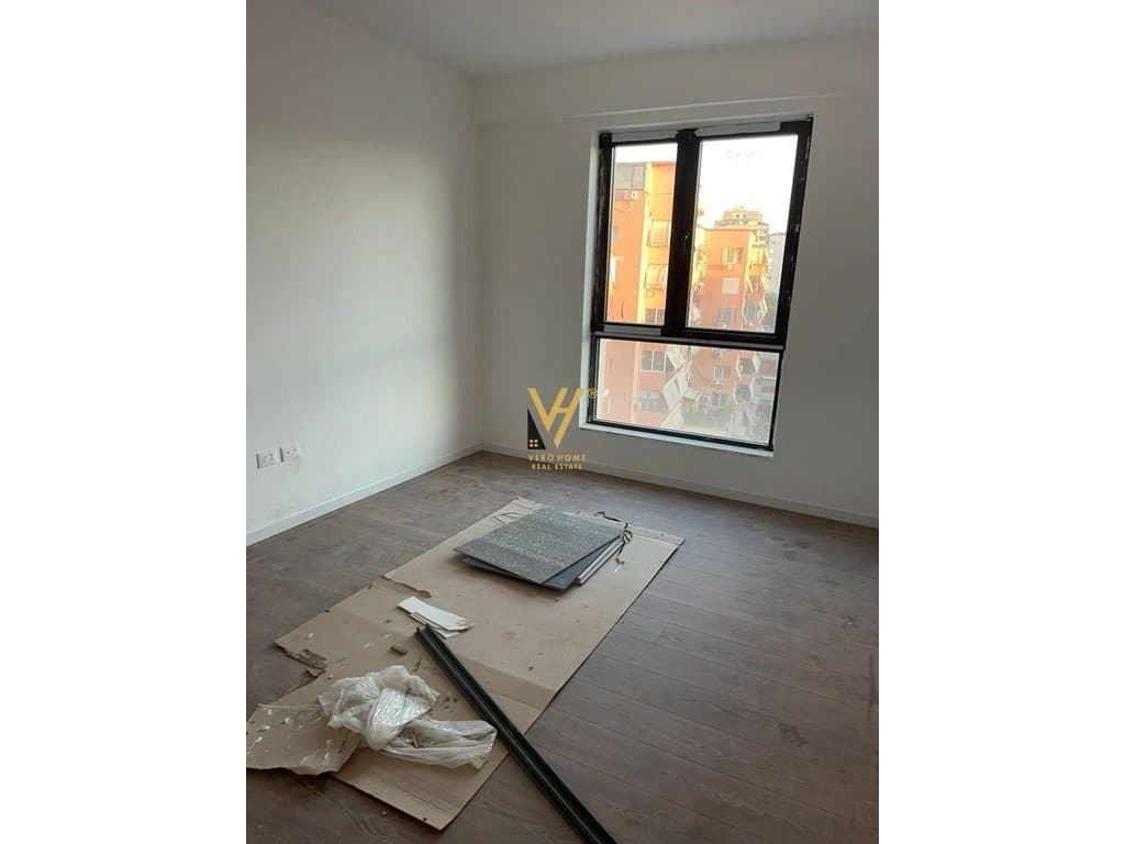 JEPET ZYRE 90 M2 ME QIRA TE MYSLYM SHYRI 800 EURO 3