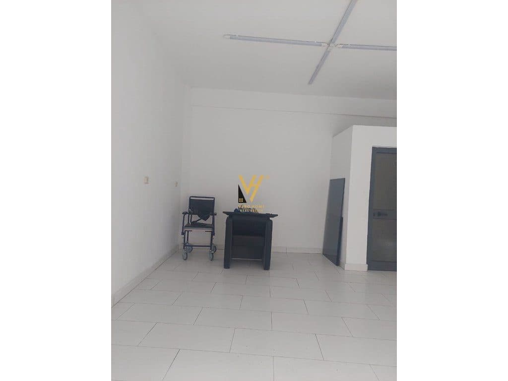 JEPET DYQAN 20 M2 ME QERA NE SELITE 25.000 LEKE
