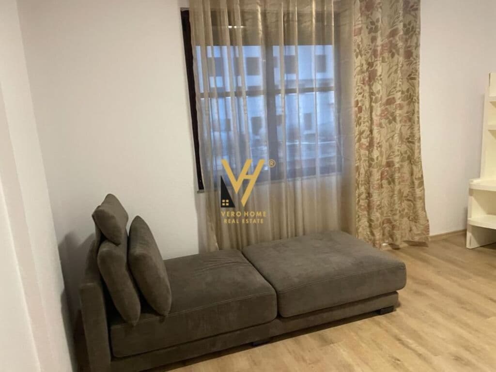 Jepet Apartament 3+1+2 me qera te Pazari i Ri 143 m2 3