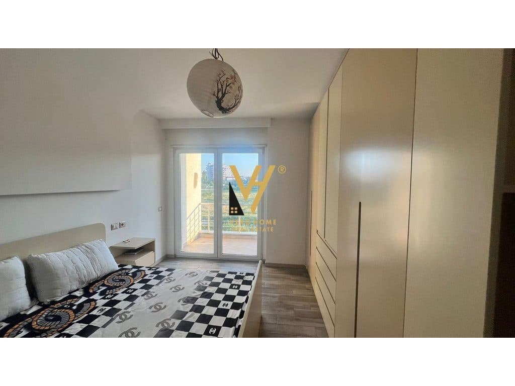 JEPET APARTAMENT 2+1+2+BLK ME QERA NE ASTIR 550 EURO 4