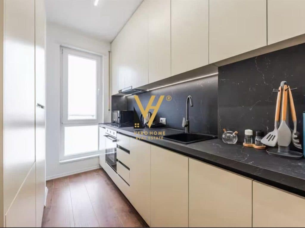 JEPET APARTAMENT 1+1+BLK ME QERA TE MYSLYM SHYRI 70.000 LEKE 2