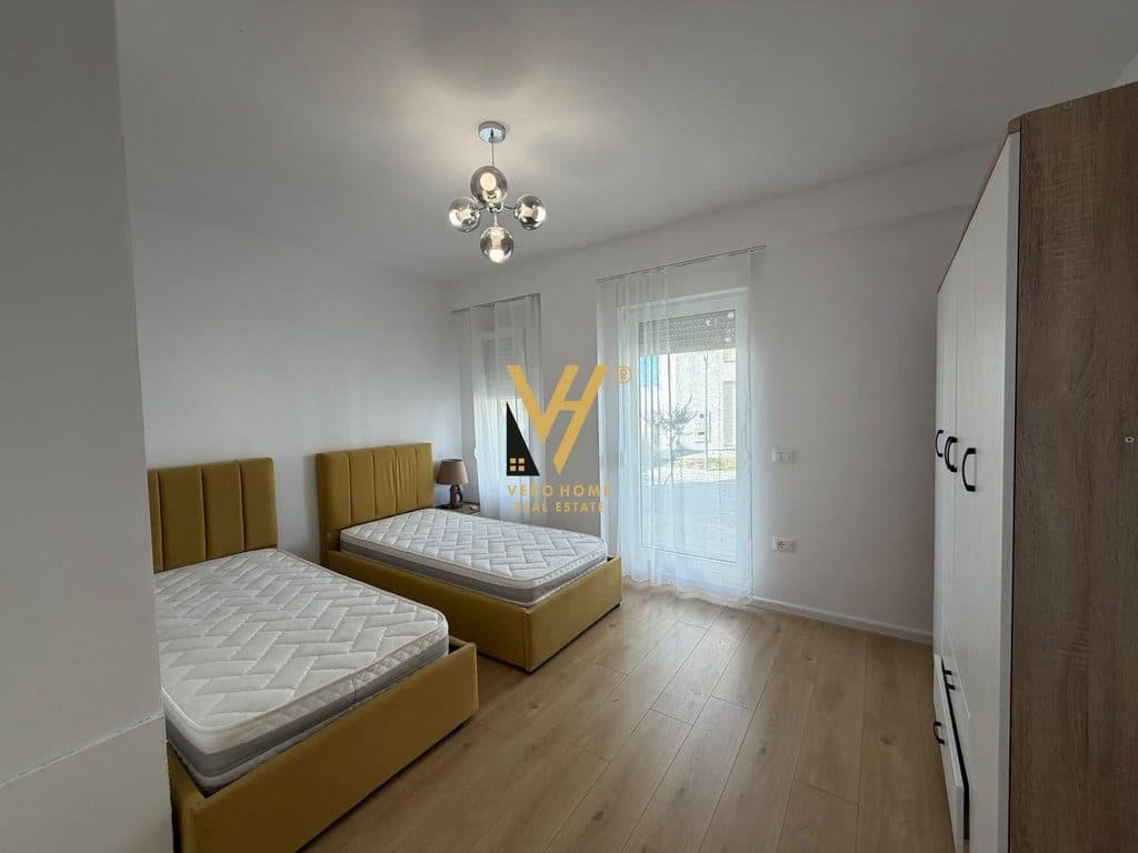 JEPET VILE 3 KATESHE ME QERA TE ABA RESIDENCE, SAUK 1.500 EURO 4
