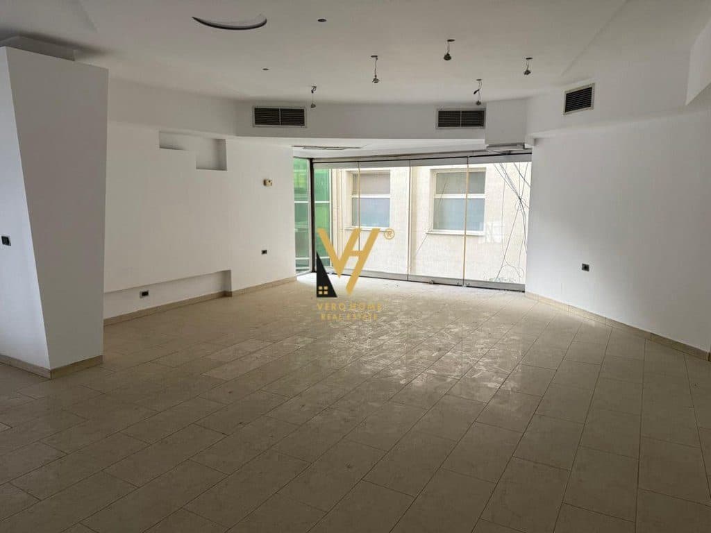 SHITET DYQAN 99.3 M2 RRUGA MIHAL GRAMENO 500.000 EURO