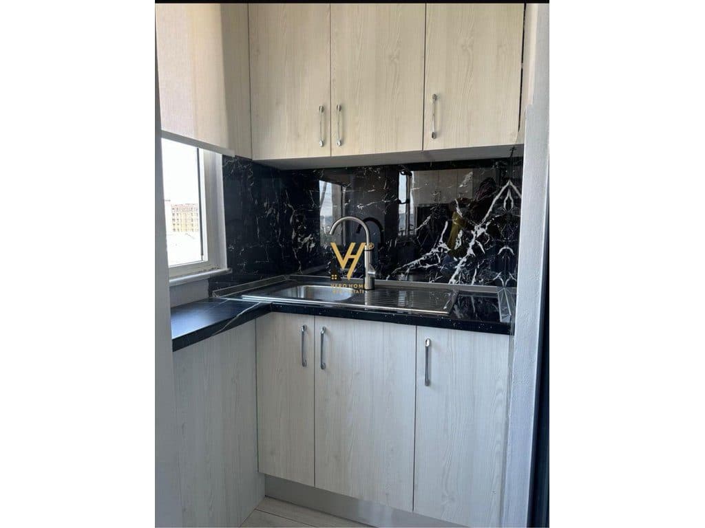 JEPET APARTAMENT 2+1+BLK ME QIRA TE BLVD ZHAN D’ARK 65.000 LEKE 2