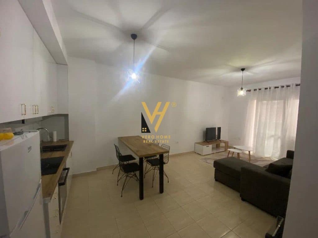 JEPET APARTAMENT 2+1+BLK ME QIRA TE KODRA E DIELLIT 55.000 LEKE