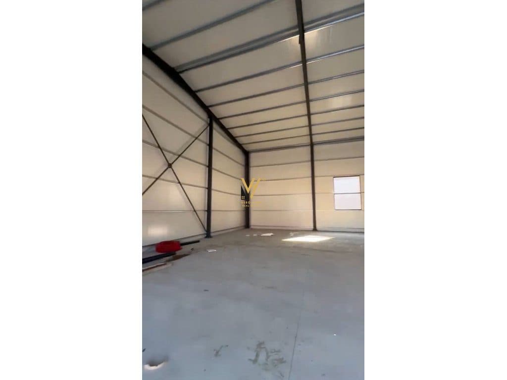 JEPET KAPANON 5.000 M2 ME QERA NE FLLAKE, DURRES 10.000 EURO 3